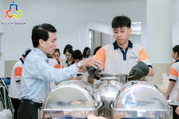 Trường Cao đẳng Du lịch Sài Gòn đào tạo nghề bếp uy tín tại TP.HCM