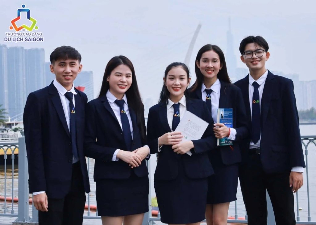 Các nhóm nghề trong ngành du lịch​