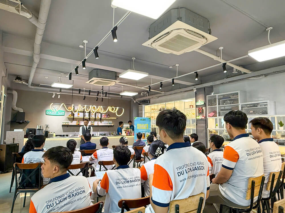 Toàn cảnh workshop Summer Refresh Workshop – Làm mới Menu, Làm nóng Doanh thu