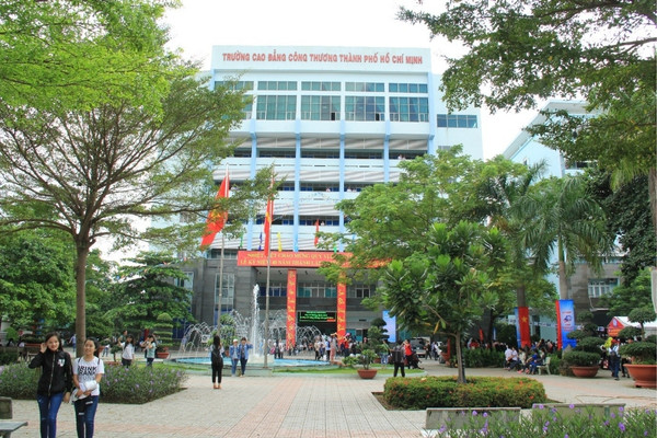 Trường Cao đẳng Công thương với bề dày lịch sử đào tạo, đa dạng ngành nghề