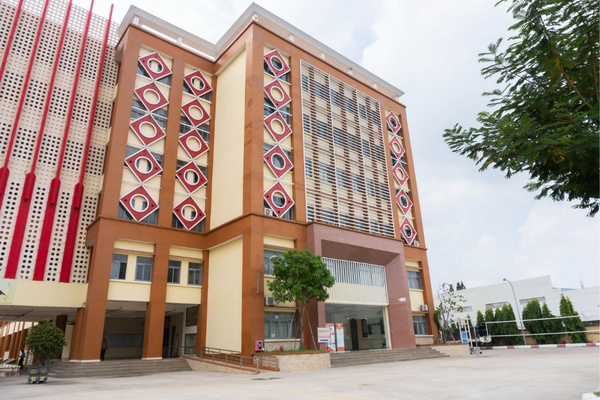 Trường Cao đẳng giao thông vận tải với chương trình sát thực tế, chú trọng kỹ năng nghề
