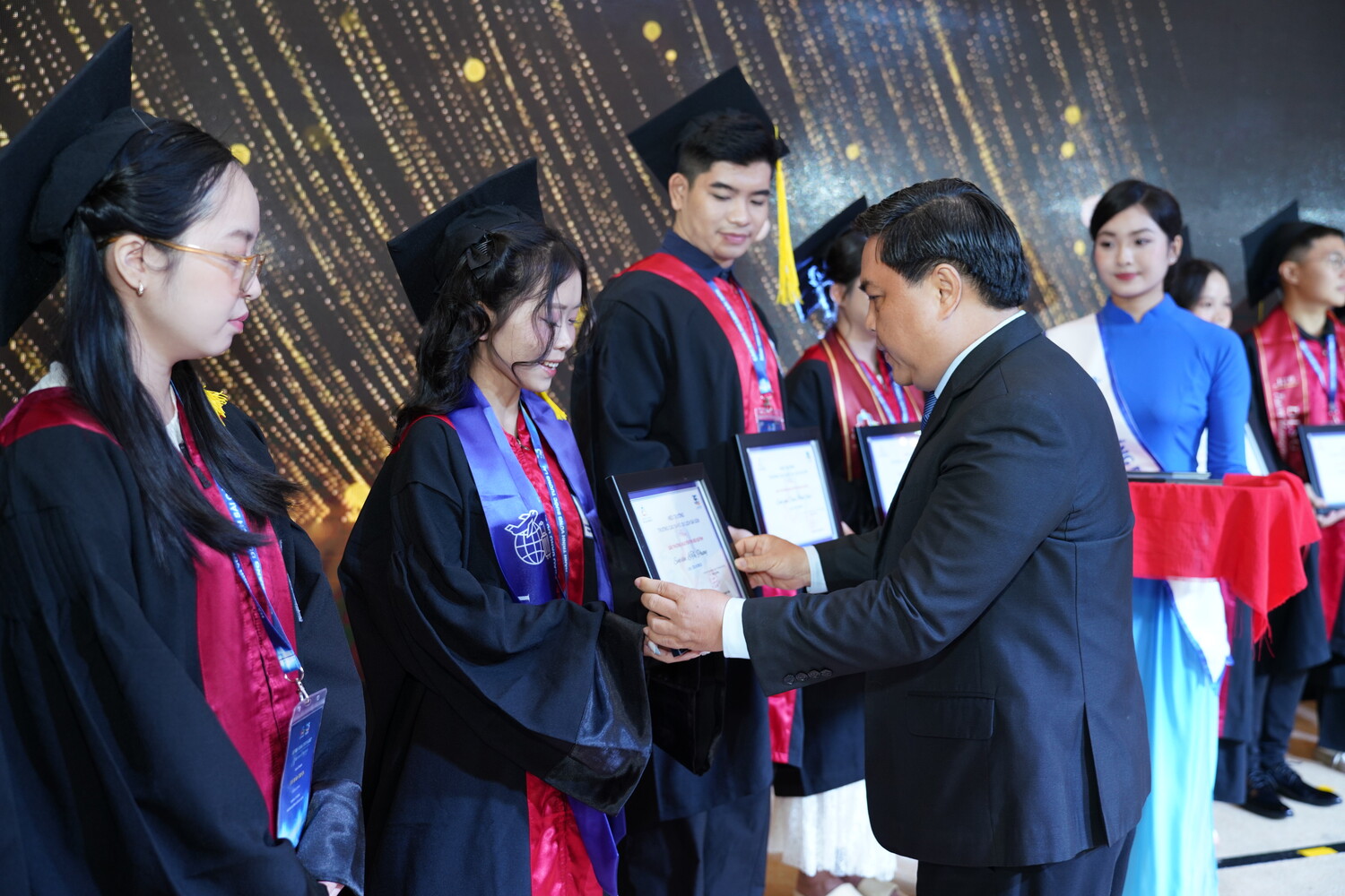 Lễ tốt nghiệp 2026