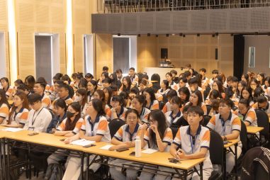 Chuyên đề "Nghiệp vụ Trưởng đoàn Tour Outbound"