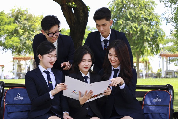 Cơ hội việc làm ngành Du lịch ngày càng rộng mở