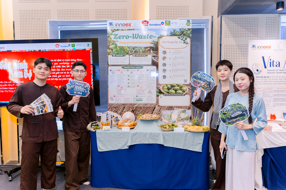 Gian hàng của đội Zero Waste