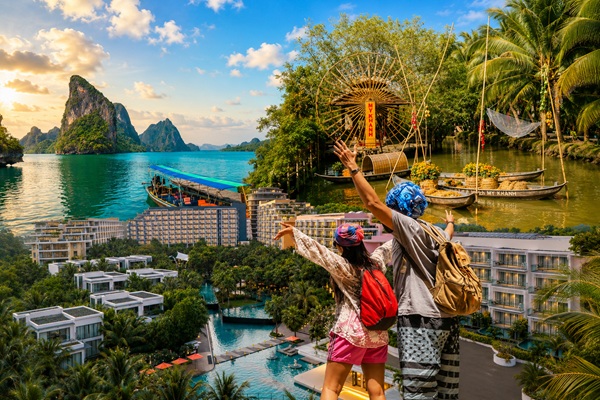 Thị trường du lịch phát triển tạo thêm nhiều cơ hội cho Hướng dẫn viên