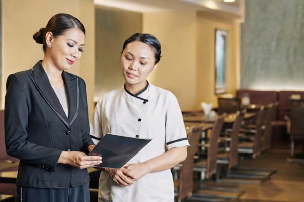 Sự chủ động học hỏi giúp mở rộng cơ hội phát triển trong ngành khách sạn