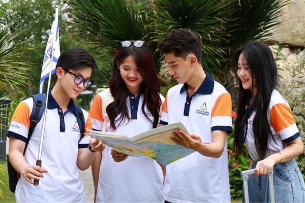 Sinh viên Cao đẳng Du lịch Sài Gòn được hỗ trợ tiếp cận cơ hội việc làm.